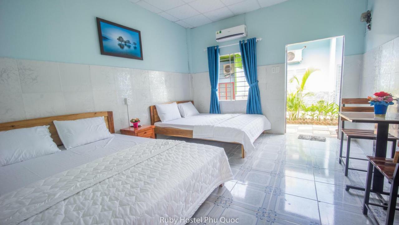 Ruby Phu Quoc Hostel Buitenkant foto