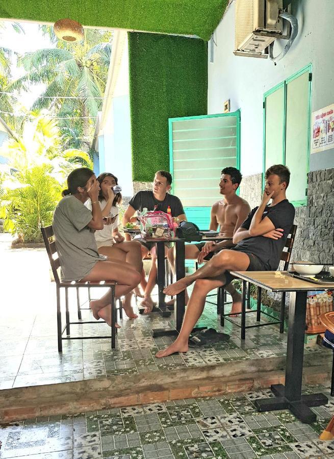 Ruby Phu Quoc Hostel Buitenkant foto